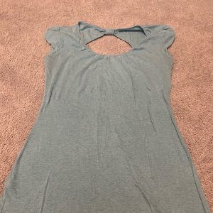 EUC Express mint green scoop neck shirt with open upper back. Size Large.